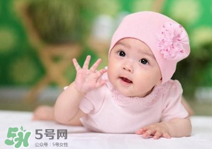 寶寶發(fā)燒出汗后可以洗澡嗎？寶寶發(fā)燒出汗好嗎？