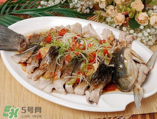 鰱魚可以清蒸嗎？清蒸鰱魚怎么做好吃？