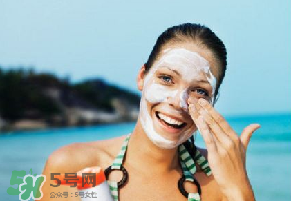 擦了防曬悶痘怎么辦？眼部需要特別防曬嗎？