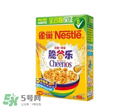 雀巢脆谷樂是膨化食品嗎？雀巢脆谷樂可以干吃嗎