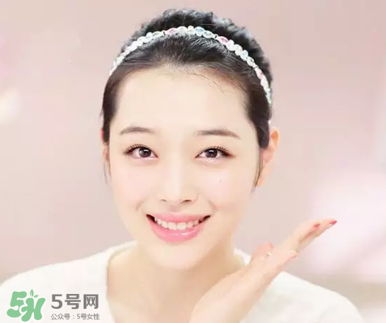 噴霧可以代替化妝水嗎？噴霧可以經(jīng)常使用嗎？