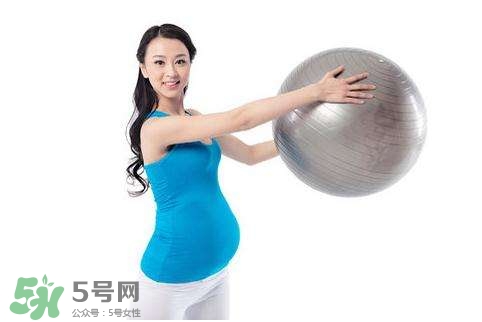 分娩球什么時候開始用？分娩球的作用