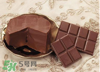 助產(chǎn)食物有哪些？孕婦生孩子時(shí)吃點(diǎn)什么？
