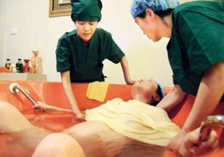 水中分娩時寶寶會嗆水嗎？水中分娩寶寶不會淹嗎？