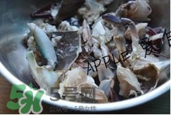 香辣蟹怎么做最好吃？香辣蟹怎么處理螃蟹？