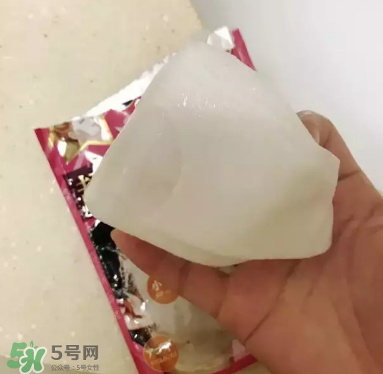 肌美精3D面膜真假怎么辨別？肌美精3D面膜真假對(duì)比圖