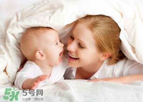 膽道閉鎖是先天性的嗎？先天膽道閉鎖有什么癥狀