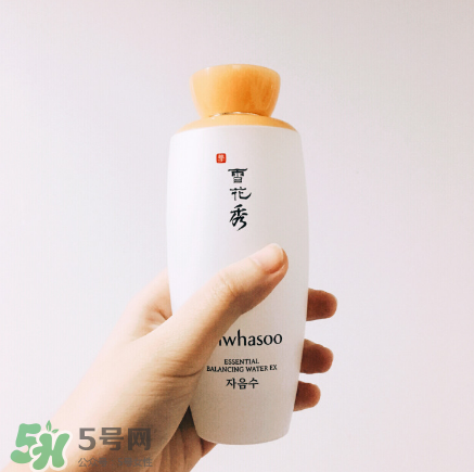 雪花秀爽膚水好用嗎？雪花秀爽膚水評(píng)測(cè)