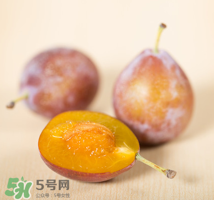 西梅吃多了上火嗎？西梅吃多了會拉肚子嗎？