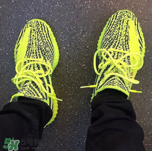 yeezy boost 350 v2 frozen yellow黃斑馬實(shí)物上腳效果怎么樣？