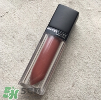 美寶蓮唇釉m500豆沙色適合黃皮嗎？