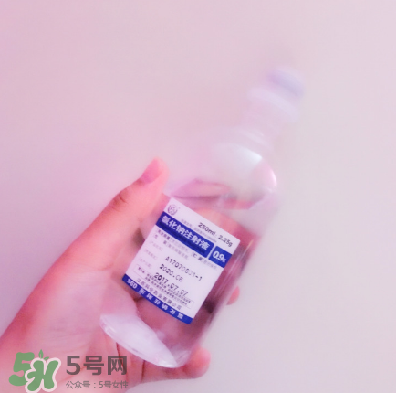 生理鹽水可以洗眼睛嗎？生理鹽水洗眼睛好不好？