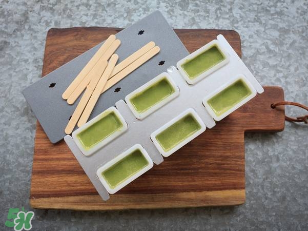 牛油果沙拉怎么做？牛油果沙拉用什么醬？