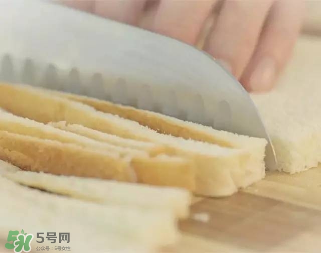 牛油果沙拉怎么做？牛油果沙拉用什么醬？
