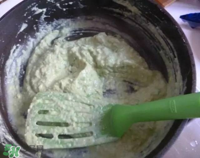牛油果沙拉怎么做？牛油果沙拉用什么醬？