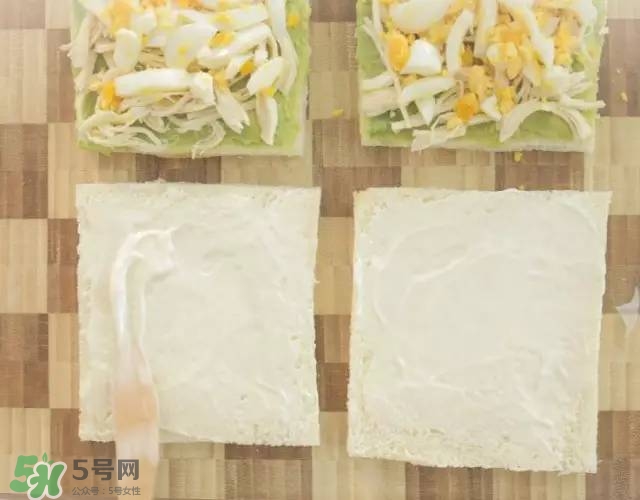 牛油果沙拉怎么做？牛油果沙拉用什么醬？