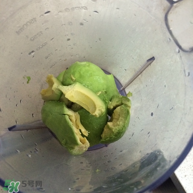 牛油果奶昔怎么做？牛油果奶昔的功效