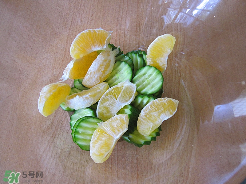 牛油果沙拉怎么做？牛油果沙拉用什么醬？