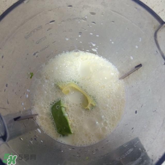 牛油果奶昔怎么做？牛油果奶昔的功效