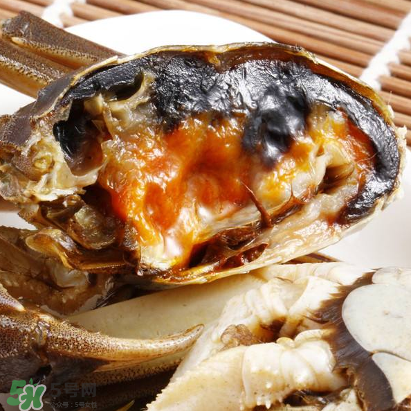 醉蟹是生吃好還是熟吃好？哪種更好吃？