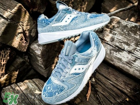 saucony鞋子怎么樣？索康尼鞋碼偏大偏?。?></p><h3>運動鞋怎么挑選</h3><p>1、控制動作型：適合中度至重度內(nèi)翻型腳，以及體重較高的人，它能提高跑步者對腳跟和跑步動作的控制，并能支持足弓部位。其外部特點是足弓部位加厚，鞋的重量中等偏重。如NB
850，還有Asics Foundation 8便是這類跑步鞋。?</p><p>2、緩沖減震型：適合跑步技術(shù)較好，用腳前掌或中部落地，用腳掌與外側(cè)支撐的跑步者，鞋的重量中等偏重，鞋底較厚。很多知名品牌的跑鞋都是有緩震功能的，例如耐克的AIR
MAX、ZOOM系列，New
Balance的MR1080高端緩震跑鞋，adidas的緩沖跑鞋代表作變是boost，李寧“雙渡”也是緩沖減震型跑鞋、Asics的頂級緩震旗艦鞋型有GEL
Nimbus和Cumulus。</p><p>3、穩(wěn)定型：適合輕度至中度內(nèi)翻腳型，用腳中部與外側(cè)支撐的跑步者，鞋的自重量中等。比如Mizuno美津濃Wave
Nirvana系列是穩(wěn)定型跑鞋的頂級系列，李寧品牌的穩(wěn)定型跑鞋的代表作為“烈駿”，Asics GT-KAYANO 同樣為穩(wěn)定型跑鞋。</p><p>4、比賽型：適合跑步技術(shù)好，體重較輕或腳輕度內(nèi)翻的跑步者使用，鞋的自重量較輕。主要設(shè)定在避震型與路跑競速上的adizero系列跑鞋，完美合腳
提升路跑效果，被稱為全世界最快的跑鞋系列。而PUMA(彪馬)的faas系列也是適合短跑運動員;如果你愛跑馬拉松，專為馬拉松跑者設(shè)計的李寧云馬不失為良好的選擇。</p><p>索康尼的鞋子性價比還是非常高的，不想和滿大街穿一樣的NB，可以考慮下這個牌子。</p> </div>
<div align=