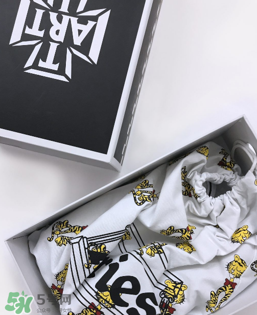 aries與vans2017聯(lián)名系列多少錢(qián)_在哪買(mǎi)？
