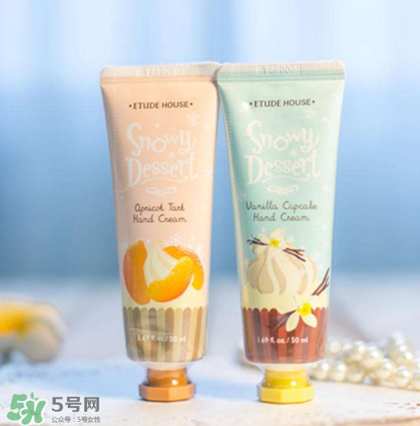 護(hù)手霜分類 你適合涂哪種護(hù)手霜？