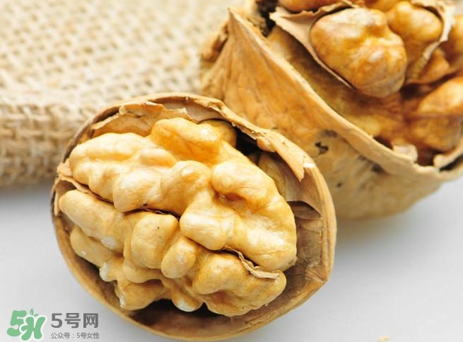 長期吃核桃有副作用嗎？核桃的副作用很大嗎？