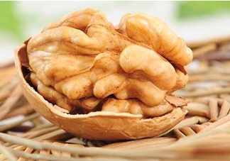 核桃磨成粉還有營養(yǎng)嗎？核桃粉和核桃哪個更好？