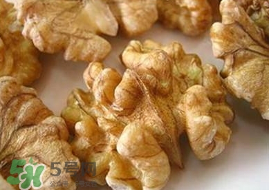核桃怎么挑選好壞？怎么辨別核桃的好壞？