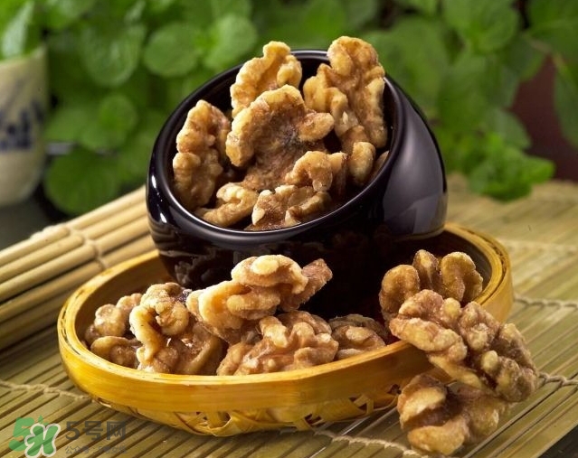 核桃什么時候吃最好？核桃一次吃多少為宜？