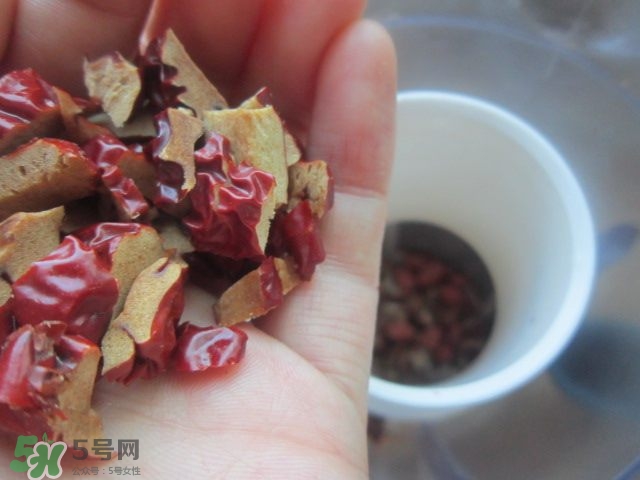 核桃可以和黃豆一起打豆?jié){嗎？核桃和什么一起打豆?jié){好？