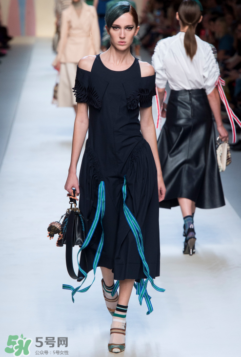 fendi2018春夏系列怎么樣_好看嗎_款式有哪些？