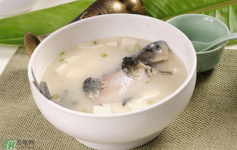 湯里的鈣鐵含量高不高？湯的蛋白質(zhì)多嗎？