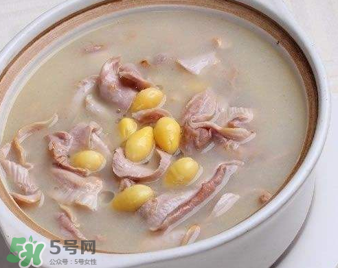 營(yíng)養(yǎng)在湯里還是肉里？煲湯小訣竅
