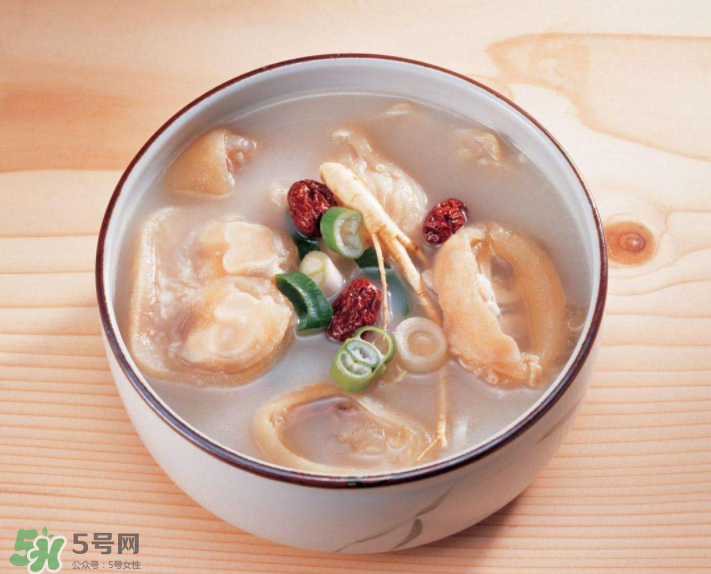 燉湯時(shí)間是不是越長越好？湯里營養(yǎng)多嗎？