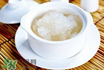 雪蛤膏能放冰箱冷凍嗎？過期的雪蛤膏還能吃嗎？