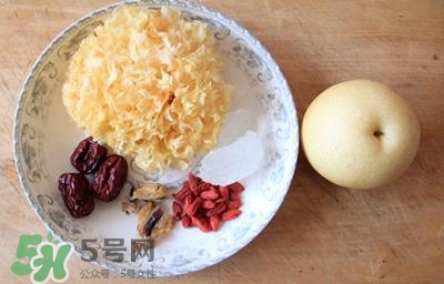 雪蛤能和銀耳一起燉嗎？雪蛤銀耳羹怎么做？