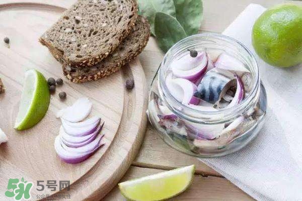 醋泡洋蔥能降血壓嗎？哪些食物可以降血壓？