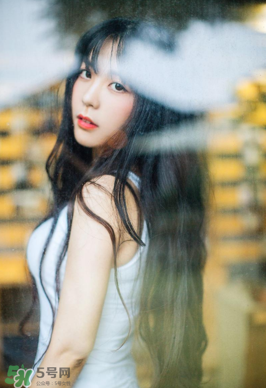 乳腺炎應(yīng)該掛什么科？乳腺炎應(yīng)該做什么檢查？