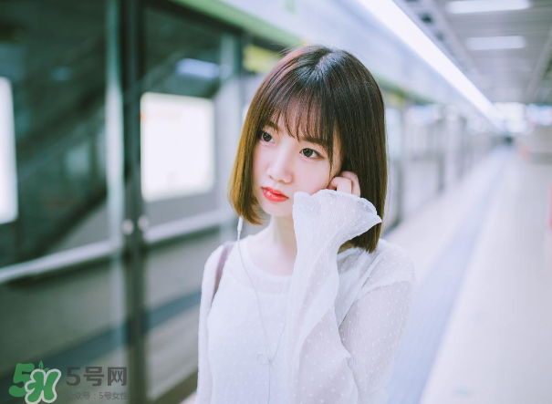 乳腺炎不發(fā)燒能喂奶嗎？乳腺炎輸液能喂奶嗎?