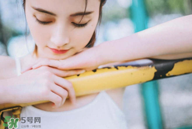 乳腺炎吃什么藥好得快？乳腺炎吃阿莫西林管用嗎？