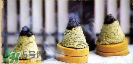 為什么艾灸特別適合現(xiàn)代人?艾灸是萬能的嗎？