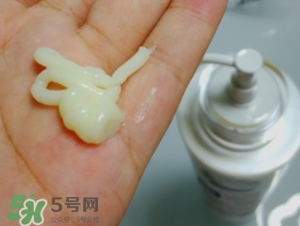 護發(fā)素能軟化頭發(fā)嗎？護發(fā)素能讓頭發(fā)變軟嗎？