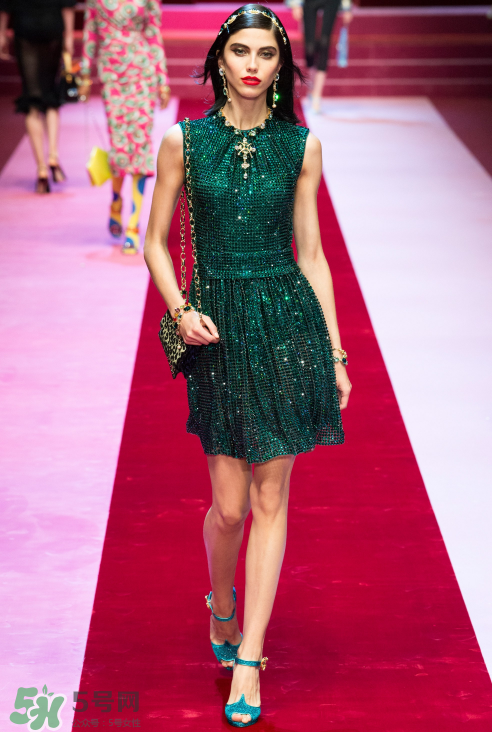 dolce gabbana2018春夏系列服裝怎么樣_好看嗎？