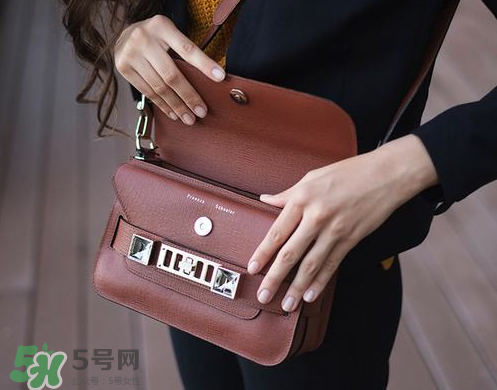 proenza schouler是什么牌子？proenza schouler是奢侈品嗎？