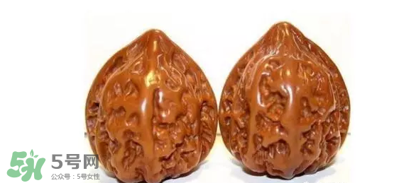 核桃開(kāi)裂怎么辦？核桃為什么會(huì)開(kāi)裂？