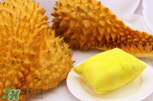 榴蓮和柿子能一起吃嗎？吃完榴蓮可以吃柿子嗎？