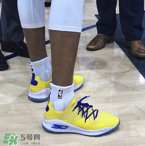 under armour curry 4 low warriors什么時(shí)候發(fā)售？