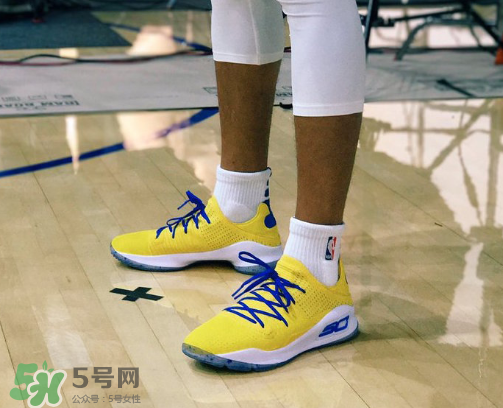 under armour curry 4 low warriors什么時(shí)候發(fā)售？